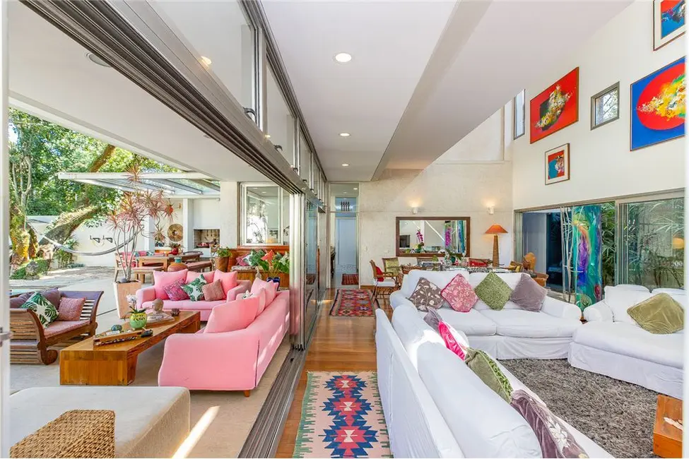 Foto 1 de Casa com 4 quartos à venda, 350m2 em Granja Julieta, São Paulo - SP
