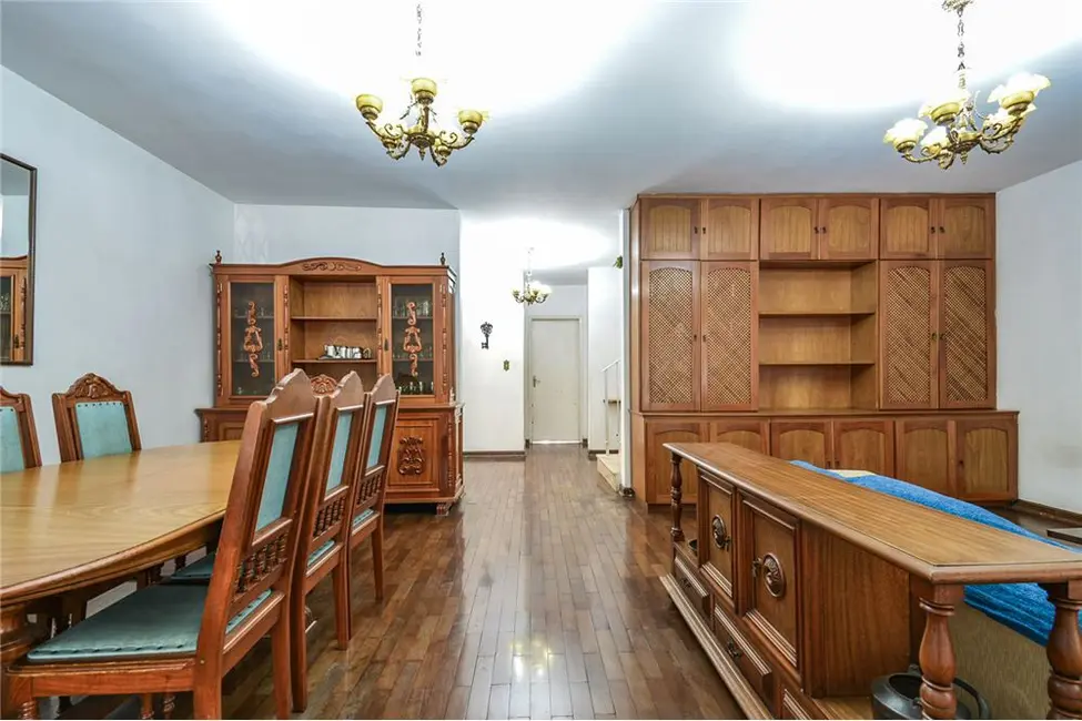 Foto 9 de Casa com 4 quartos à venda, 242m2 em Moema, São Paulo - SP