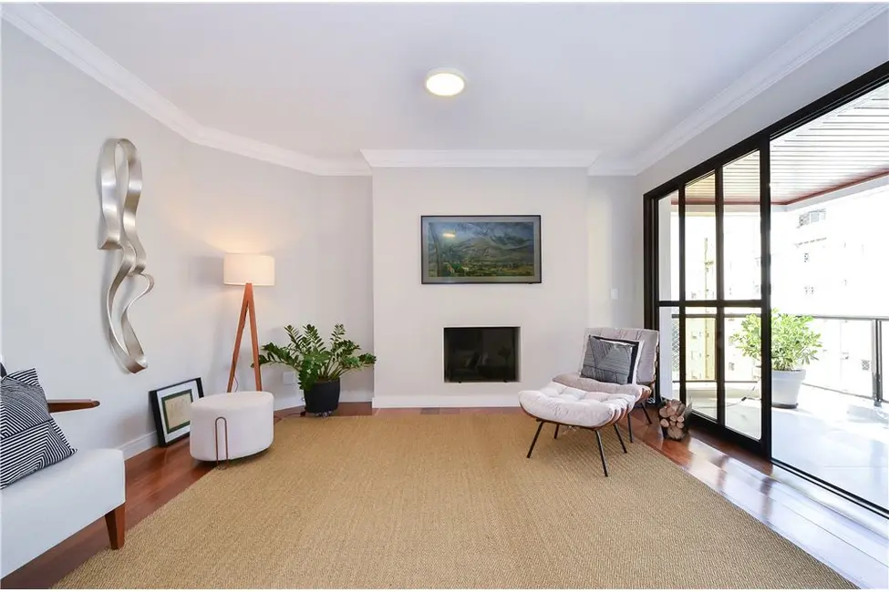 Foto 6 de Apartamento com 4 quartos à venda, 236m2 em São Paulo - SP