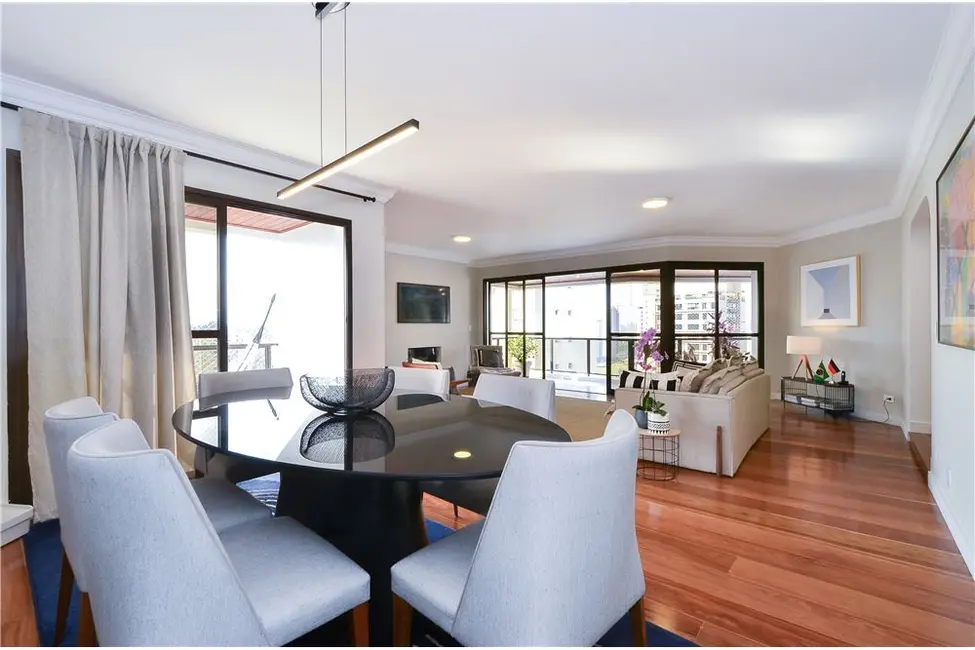 Foto 3 de Apartamento com 4 quartos à venda, 236m2 em São Paulo - SP