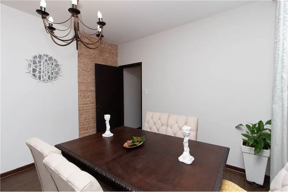 Casa com 4 quartos à venda, 169m2 em Jardim Aeroporto, São Paulo - SP - imagem 6 Foto 6 de Casa com 4 quartos à venda, 169m2 em Jardim Aeroporto, São Paulo - SP