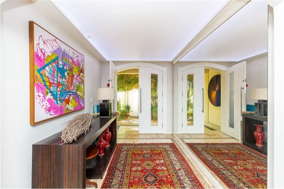 Casa com 4 quartos à venda, 413m2 em Alto de Pinheiros, São Paulo - SP - imagem 7 Foto 7 de Casa com 4 quartos à venda, 413m2 em Alto de Pinheiros, São Paulo - SP