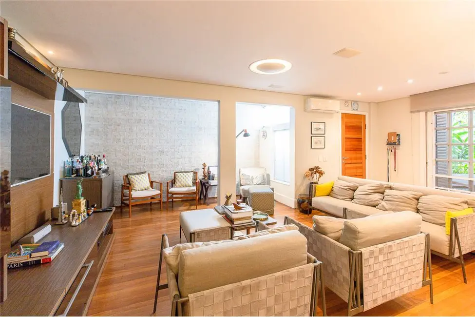 Foto 4 de Casa com 3 quartos à venda, 220m2 em Real Parque, São Paulo - SP