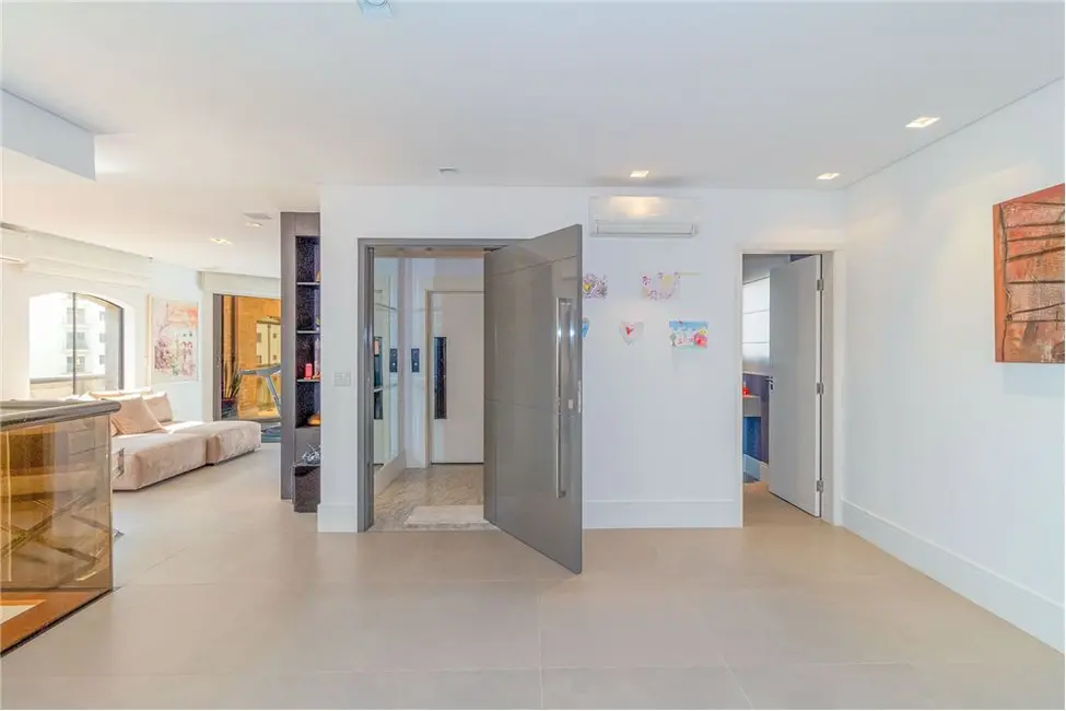 Foto 3 de Apartamento com 3 quartos à venda, 264m2 em Higienópolis, São Paulo - SP