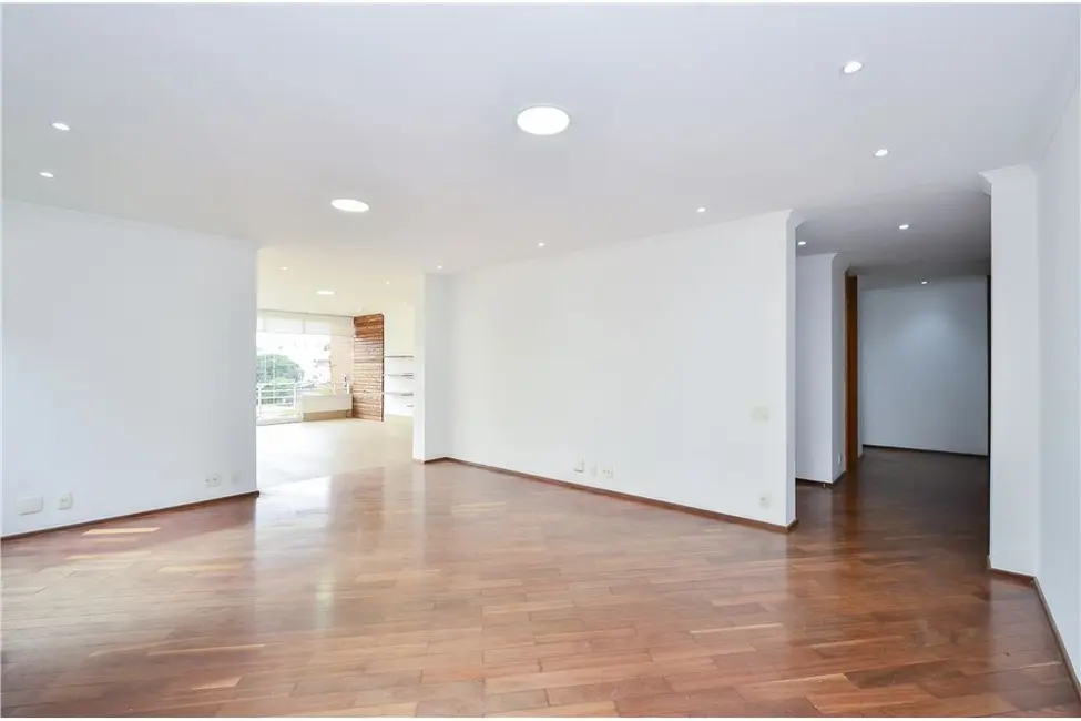 Foto 4 de Apartamento com 3 quartos à venda, 250m2 em Vila Alexandria, São Paulo - SP