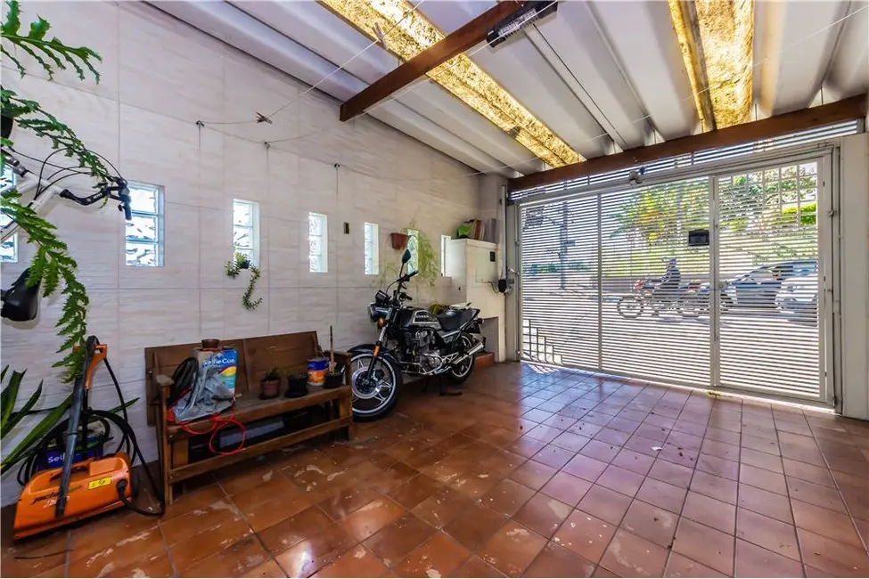 Casa com 2 quartos à venda, 108m2 em Itaquera, São Paulo - SP - imagem 4 Foto 4 de Casa com 2 quartos à venda, 108m2 em Itaquera, São Paulo - SP