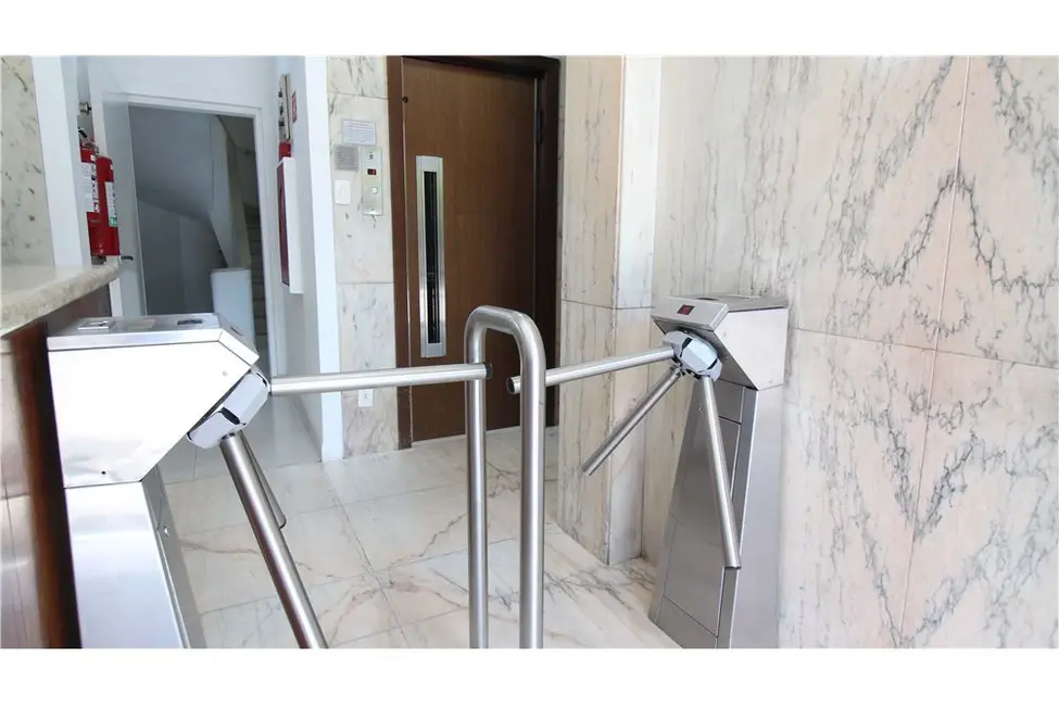 Sala Comercial à venda, 140m2 em Bela Vista, São Paulo - SP - imagem 4 Foto 4 de Sala Comercial à venda, 140m2 em Bela Vista, São Paulo - SP