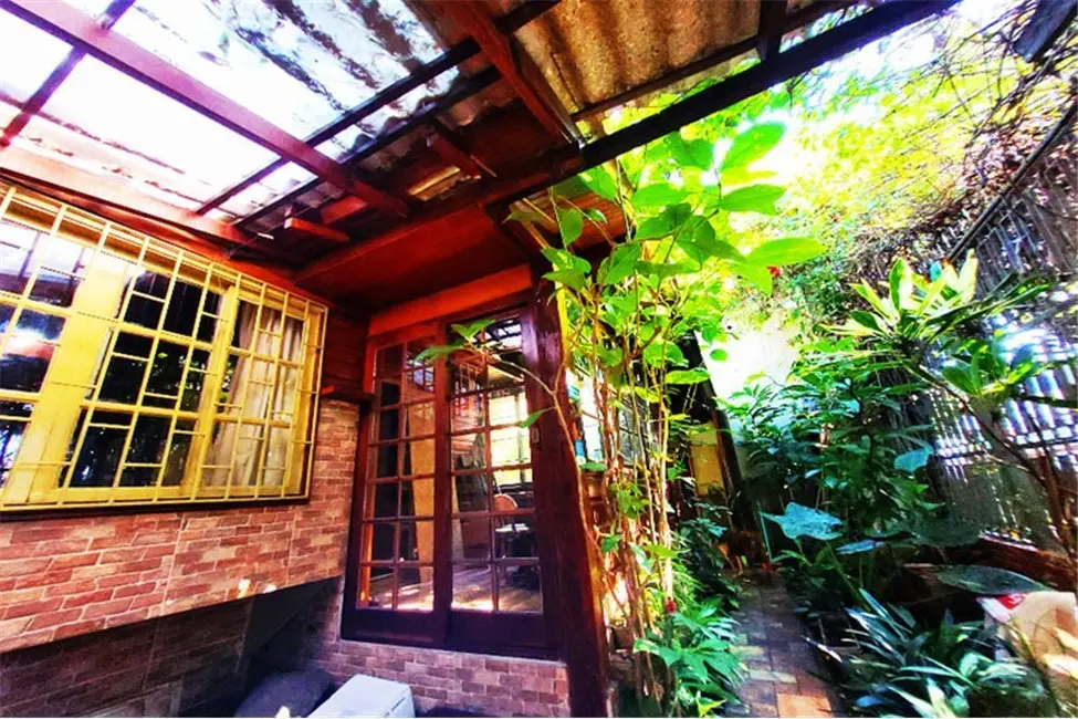 Foto 4 de Casa com 3 quartos à venda, 165m2 em Jardim Petrópolis, São Paulo - SP