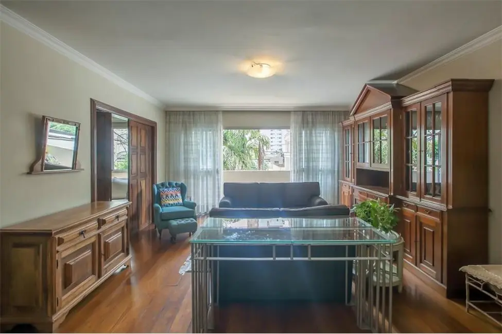 Foto 4 de Apartamento com 3 quartos à venda, 198m2 em Itaim Bibi, São Paulo - SP