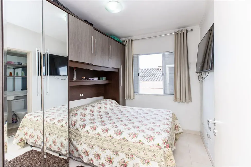 Foto 9 de Casa com 2 quartos à venda, 66m2 em Vila Carmosina, São Paulo - SP