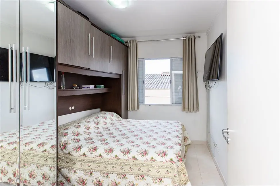 Foto 8 de Casa com 2 quartos à venda, 66m2 em Vila Carmosina, São Paulo - SP