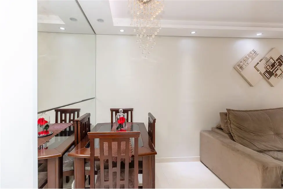 Foto 4 de Casa com 2 quartos à venda, 66m2 em Vila Carmosina, São Paulo - SP