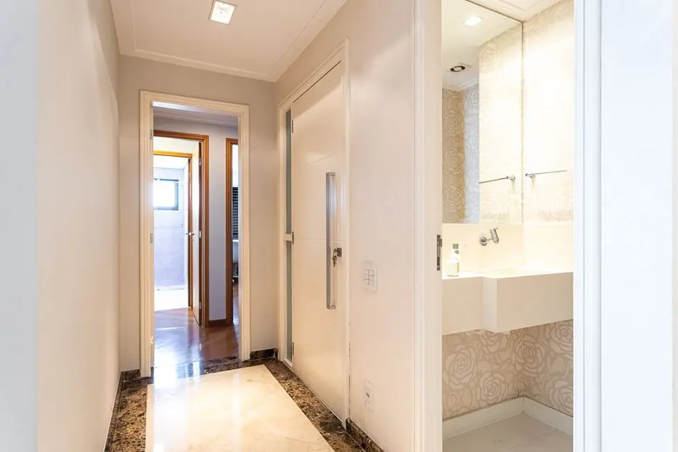 Apartamento com 4 quartos à venda, 273m2 em Alto da Lapa, São Paulo - SP - imagem 3 Foto 3 de Apartamento com 4 quartos à venda, 273m2 em Alto da Lapa, São Paulo - SP