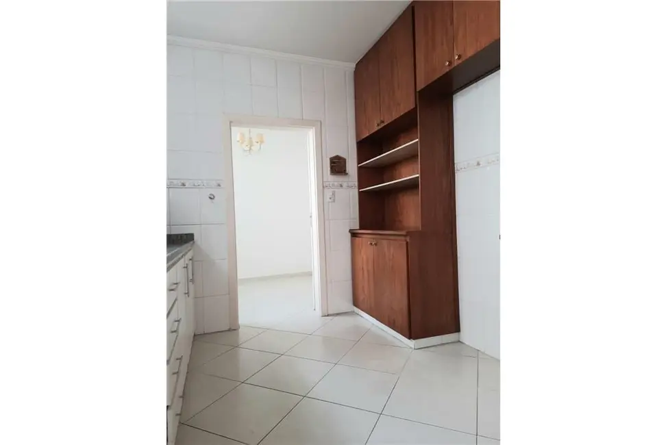 Apartamento com 3 quartos à venda, 141m2 em Higienópolis, São Paulo - SP - imagem 6 Foto 6 de Apartamento com 3 quartos à venda, 141m2 em Higienópolis, São Paulo - SP