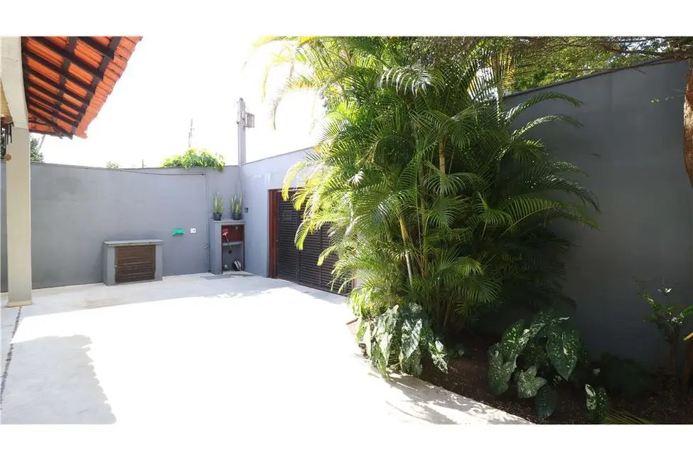 Casa com 3 quartos à venda, 218m2 em Capão Redondo, São Paulo - SP - imagem 5 Foto 5 de Casa com 3 quartos à venda, 218m2 em Capão Redondo, São Paulo - SP