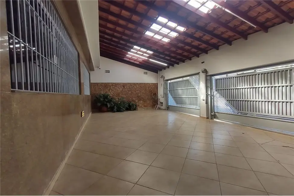 Foto 8 de Casa com 2 quartos à venda, 230m2 em Jardim Guairaca, São Paulo - SP