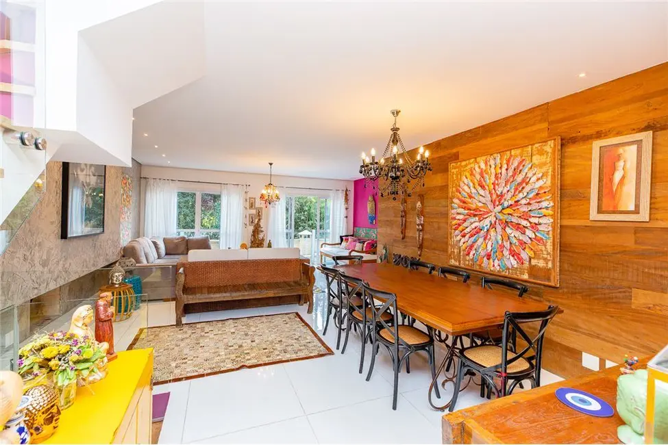 Casa de Condomínio com 3 quartos à venda, 238m2 em Jardim Vitória Régia, São Paulo - SP - imagem 2 Foto 2 de Casa de Condomínio com 3 quartos à venda, 238m2 em Jardim Vitória Régia, São Paulo - SP