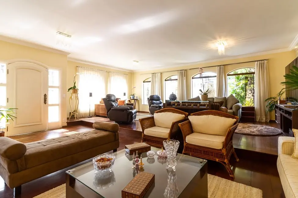 Casa com 4 quartos à venda, 356m2 em Jardim Leonor Mendes de Barros, São Paulo - SP - imagem 1 Foto 1 de Casa com 4 quartos à venda, 356m2 em Jardim Leonor Mendes de Barros, São Paulo - SP