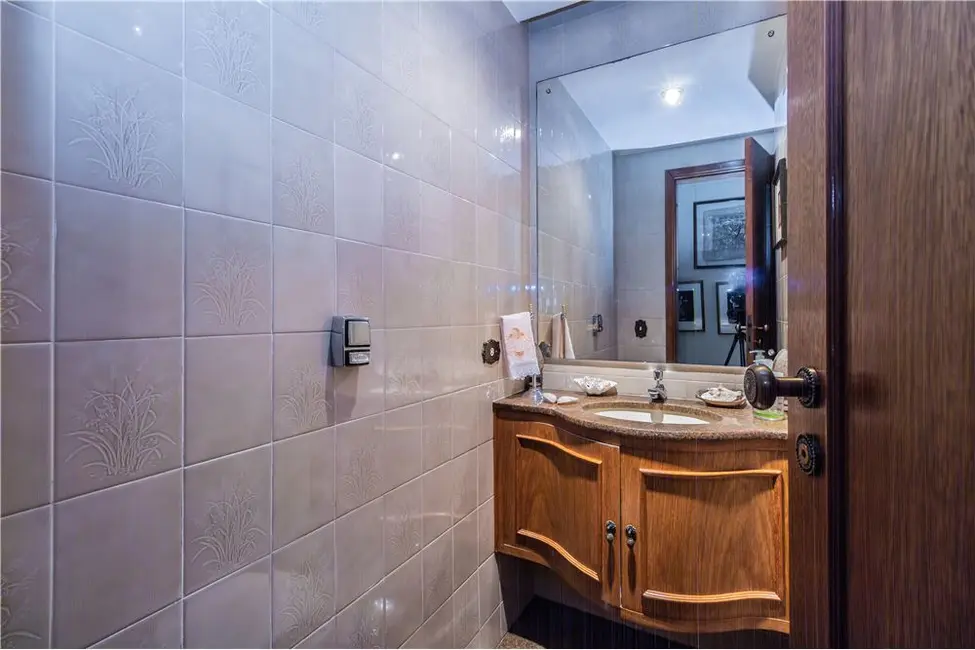 Apartamento com 3 quartos à venda, 158m2 em Perdizes, São Paulo - SP - imagem 6 Foto 6 de Apartamento com 3 quartos à venda, 158m2 em Perdizes, São Paulo - SP