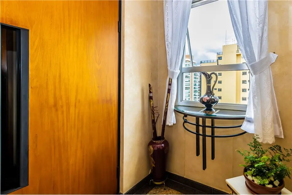 Foto 6 de Apartamento à venda, 131m2 em Perdizes, São Paulo - SP