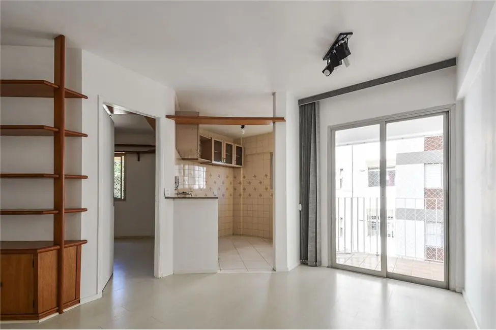 Apartamento com 1 quarto à venda, 35m2 em Moema, São Paulo - SP - imagem 2 Foto 2 de Apartamento com 1 quarto à venda, 35m2 em Moema, São Paulo - SP