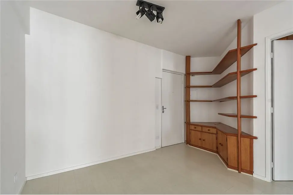 Apartamento com 1 quarto à venda, 35m2 em Moema, São Paulo - SP - imagem 4 Foto 4 de Apartamento com 1 quarto à venda, 35m2 em Moema, São Paulo - SP