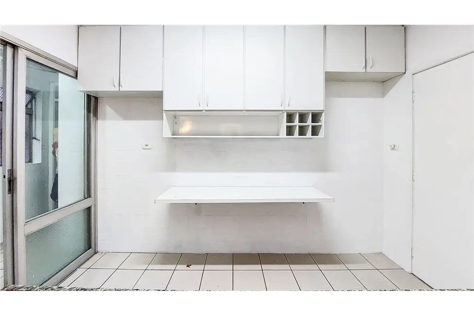 Apartamento com 2 quartos à venda, 80m2 em Pinheiros, São Paulo - SP - imagem 4 Foto 4 de Apartamento com 2 quartos à venda, 80m2 em Pinheiros, São Paulo - SP