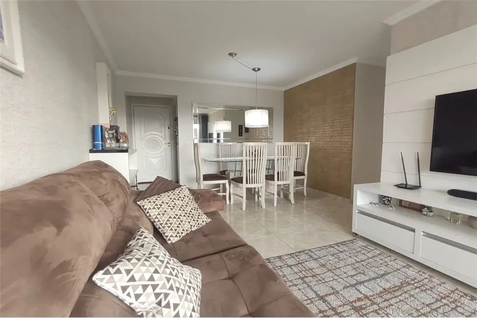 Foto 2 de Apartamento com 3 quartos à venda, 76m2 em Vila Bertioga, São Paulo - SP