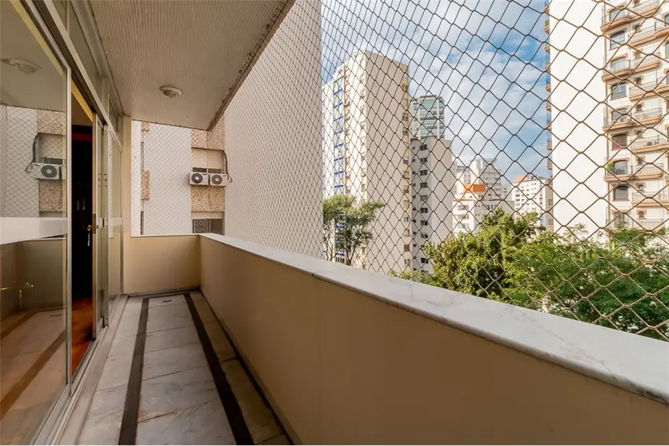 Foto 9 de Apartamento com 4 quartos à venda, 277m2 em Higienópolis, São Paulo - SP