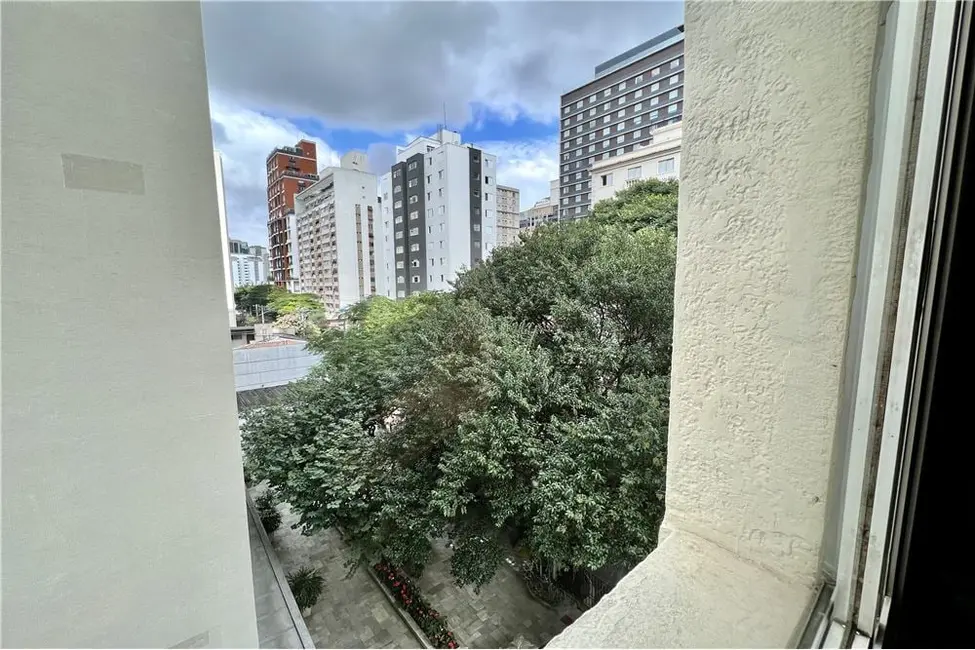 Foto 4 de Apartamento com 2 quartos à venda, 93m2 em Itaim Bibi, São Paulo - SP