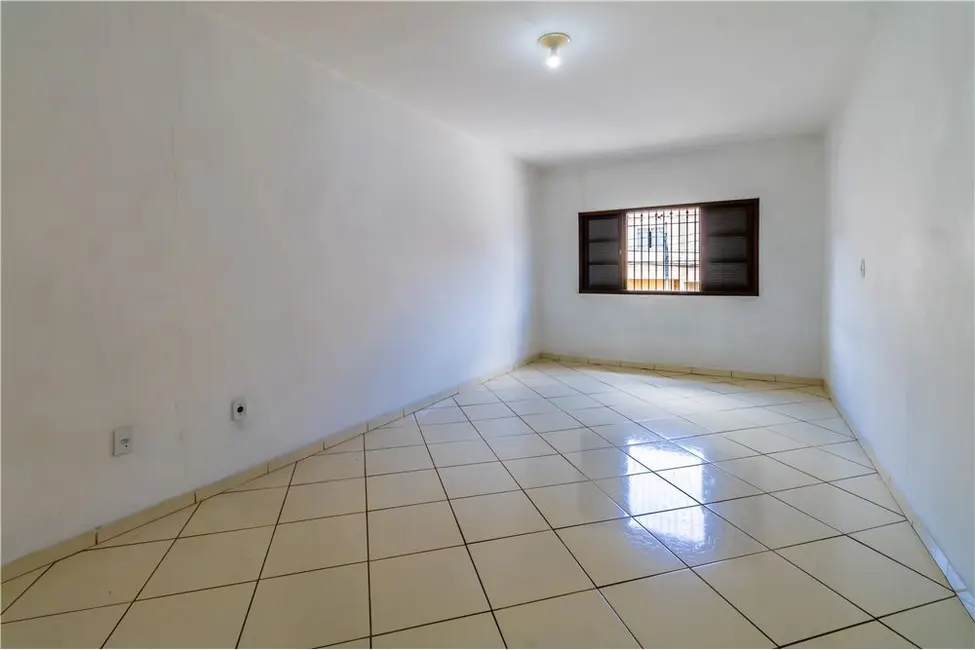 Casa de Condomínio com 3 quartos à venda, 175m2 em Jardim Maringá, São Paulo - SP - imagem 5 Foto 5 de Casa de Condomínio com 3 quartos à venda, 175m2 em Jardim Maringá, São Paulo - SP