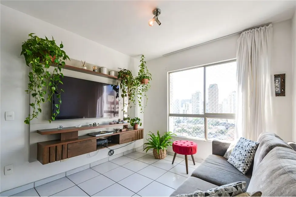 Foto 2 de Apartamento com 2 quartos à venda, 72m2 em Vila Nova Conceição, São Paulo - SP