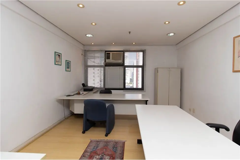 Sala Comercial à venda, 43m2 em Vila Nova Conceição, São Paulo - SP - imagem 4 Foto 4 de Sala Comercial à venda, 43m2 em Vila Nova Conceição, São Paulo - SP