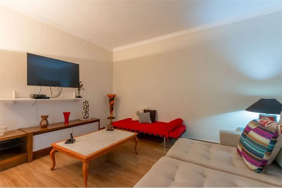 Foto 9 de Casa com 7 quartos à venda, 565m2 em Pacaembu, São Paulo - SP