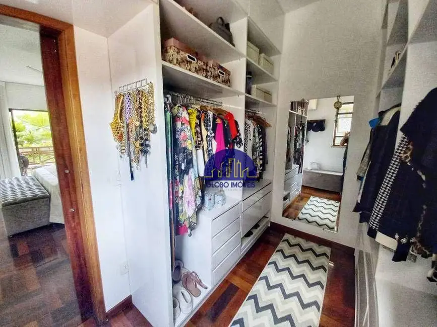 Foto 7 de Casa com 4 quartos à venda em Jardins Imperiais, Juiz De Fora - MG