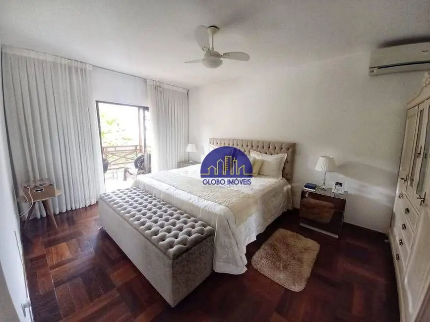 Foto 4 de Casa com 4 quartos à venda em Jardins Imperiais, Juiz De Fora - MG