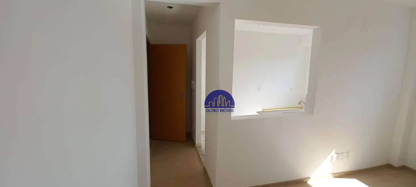 Apartamento com 2 quartos para alugar, 47m2 em Democrata, Juiz De Fora - MG - imagem 6 Foto 6 de Apartamento com 2 quartos para alugar, 47m2 em Democrata, Juiz De Fora - MG