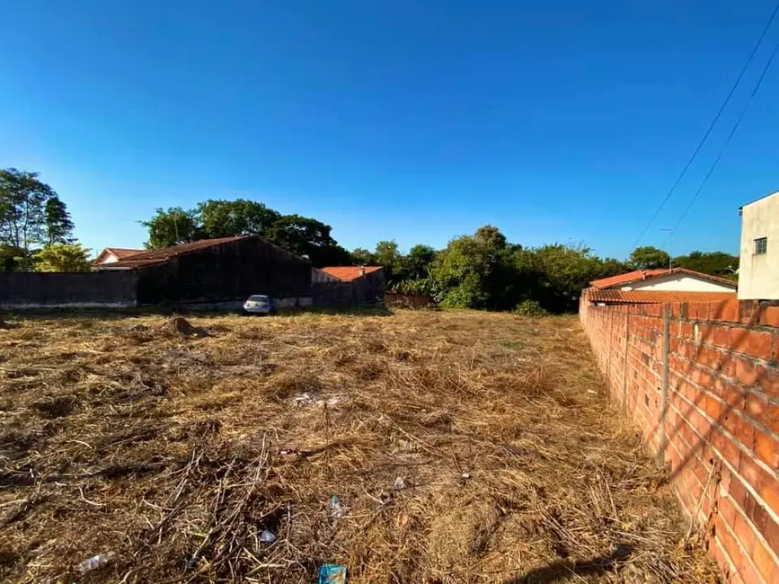 Foto 1 de Terreno / Lote à venda, 750m2 em Ipero - SP