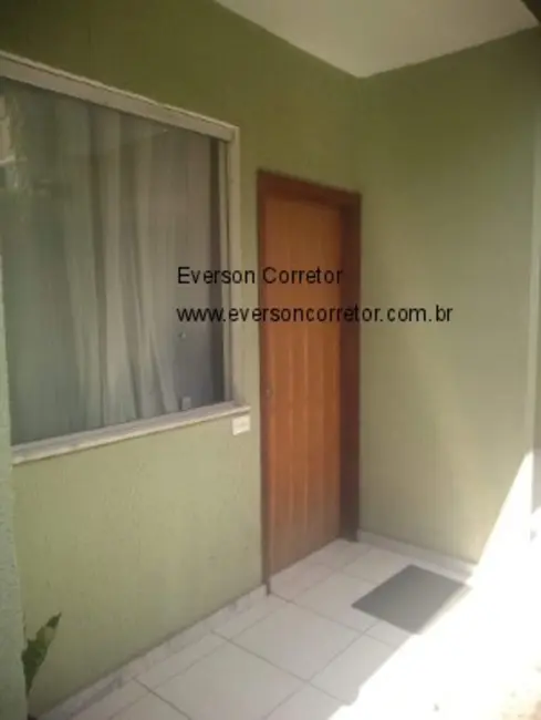 Foto 1 de Casa com 2 quartos à venda, 65m2 em Centro (Justinópolis), Ribeirao Das Neves - MG