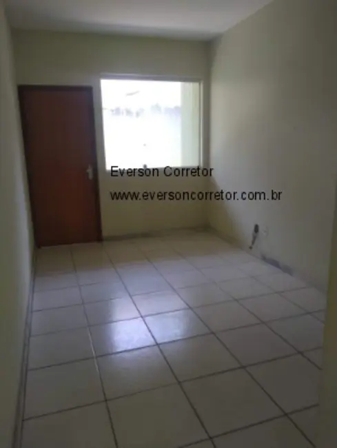Casa com 2 quartos à venda, 65m2 em Centro (Justinópolis), Ribeirao Das Neves - MG - imagem 8 Foto 8 de Casa com 2 quartos à venda, 65m2 em Centro (Justinópolis), Ribeirao Das Neves - MG