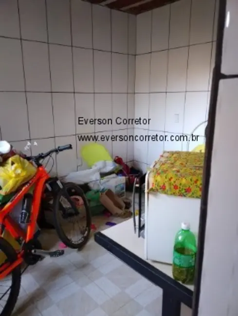 Casa com 3 quartos à venda, 120m2 em Esmeraldas - MG - imagem 5 Foto 5 de Casa com 3 quartos à venda, 120m2 em Esmeraldas - MG