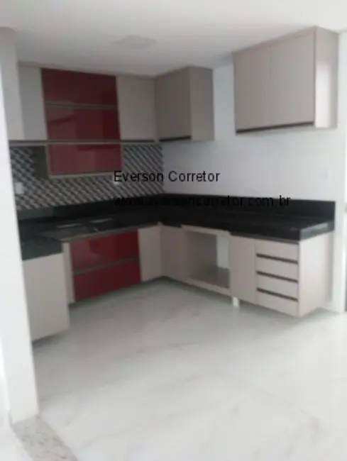 Foto 2 de Casa com 3 quartos à venda, 60m2 em Santa Mônica, Belo Horizonte - MG