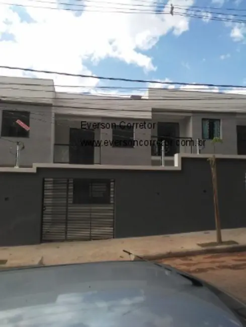 Foto 1 de Casa com 3 quartos à venda, 75m2 em Rio Branco, Belo Horizonte - MG