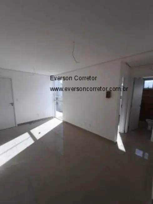 Foto 2 de Apartamento com 2 quartos à venda, 45m2 em Santa Amélia, Belo Horizonte - MG