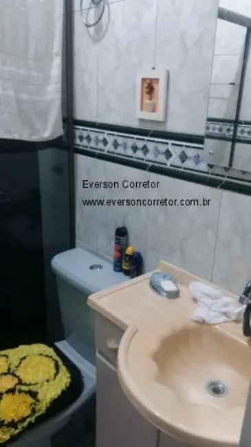 Casa com 2 quartos à venda, 90m2 em Jardim dos Comerciários (Venda Nova), Belo Horizonte - MG - imagem 9 Foto 9 de Casa com 2 quartos à venda, 90m2 em Jardim dos Comerciários (Venda Nova), Belo Horizonte - MG