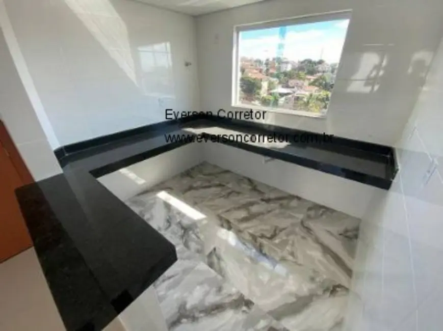 Apartamento com 2 quartos à venda, 55m2 em Planalto, Belo Horizonte - MG - imagem 3 Foto 3 de Apartamento com 2 quartos à venda, 55m2 em Planalto, Belo Horizonte - MG