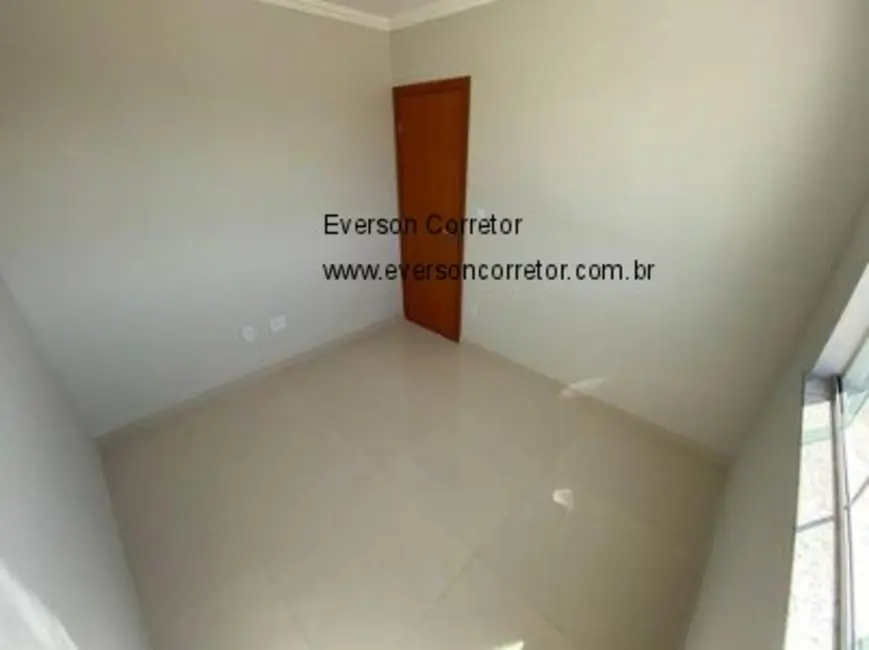 Apartamento com 2 quartos à venda, 55m2 em Planalto, Belo Horizonte - MG - imagem 9 Foto 9 de Apartamento com 2 quartos à venda, 55m2 em Planalto, Belo Horizonte - MG