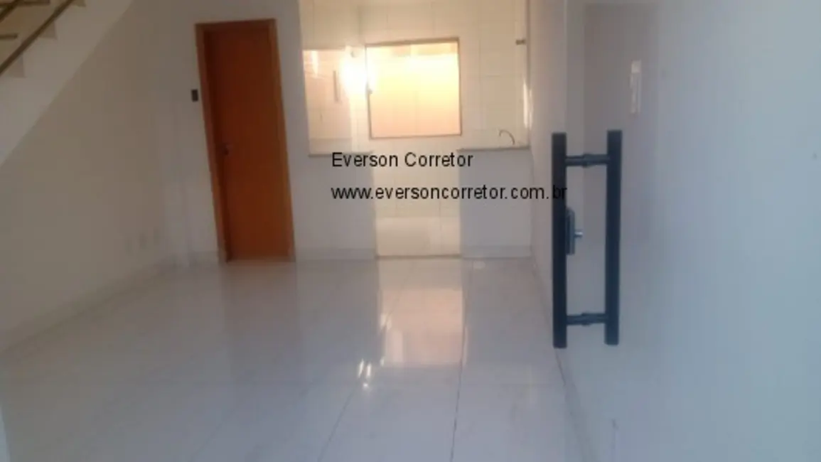 Casa com 2 quartos à venda, 67m2 em Piratininga (Venda Nova), Belo Horizonte - MG - imagem 4 Foto 4 de Casa com 2 quartos à venda, 67m2 em Piratininga (Venda Nova), Belo Horizonte - MG