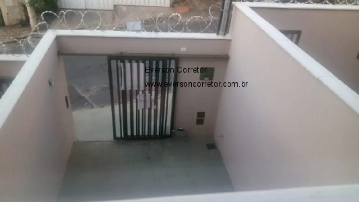Casa com 2 quartos à venda, 67m2 em Piratininga (Venda Nova), Belo Horizonte - MG - imagem 2 Foto 2 de Casa com 2 quartos à venda, 67m2 em Piratininga (Venda Nova), Belo Horizonte - MG