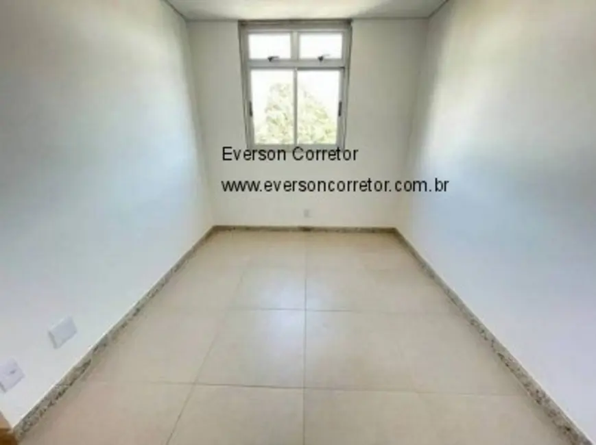 Apartamento com 3 quartos à venda, 80m2 em Candelária, Belo Horizonte - MG - imagem 5 Foto 5 de Apartamento com 3 quartos à venda, 80m2 em Candelária, Belo Horizonte - MG